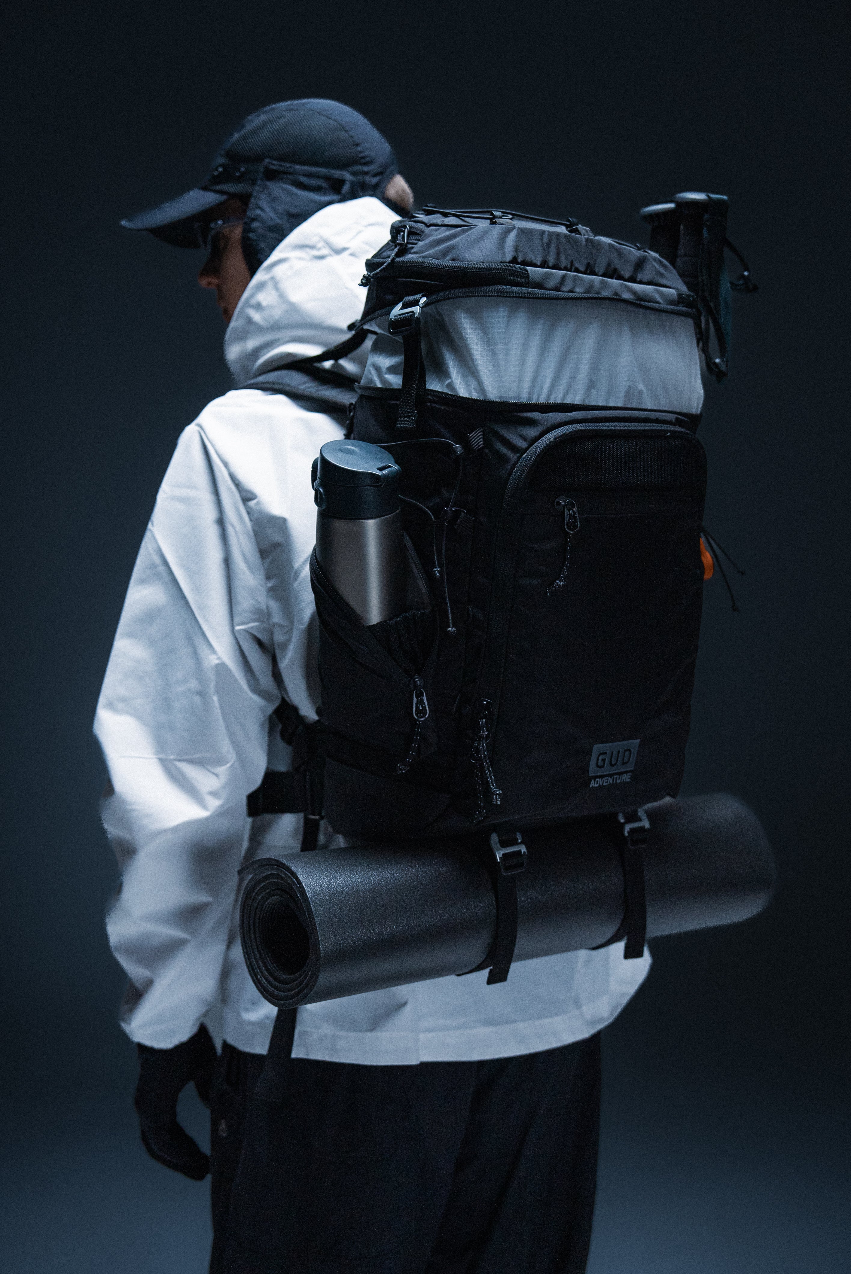 TRAVELER